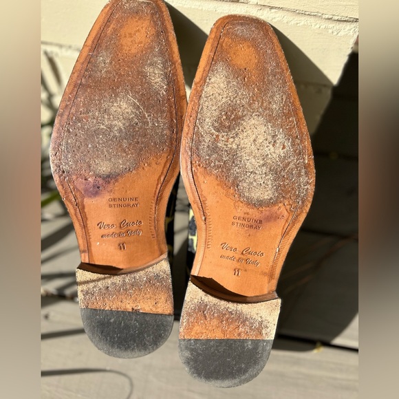 Tullio Men’s Genuine Stingray Shoes - Picture 5 of 6